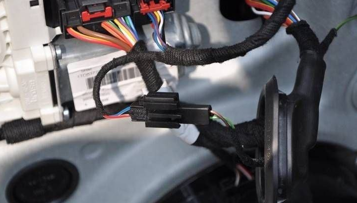 純干貨！汽車電線束中膠帶的應用與分析！